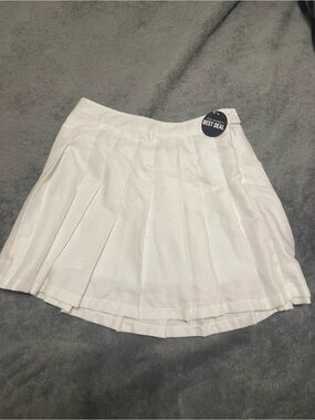 White Pleated Skirt - Classic Tennis Style